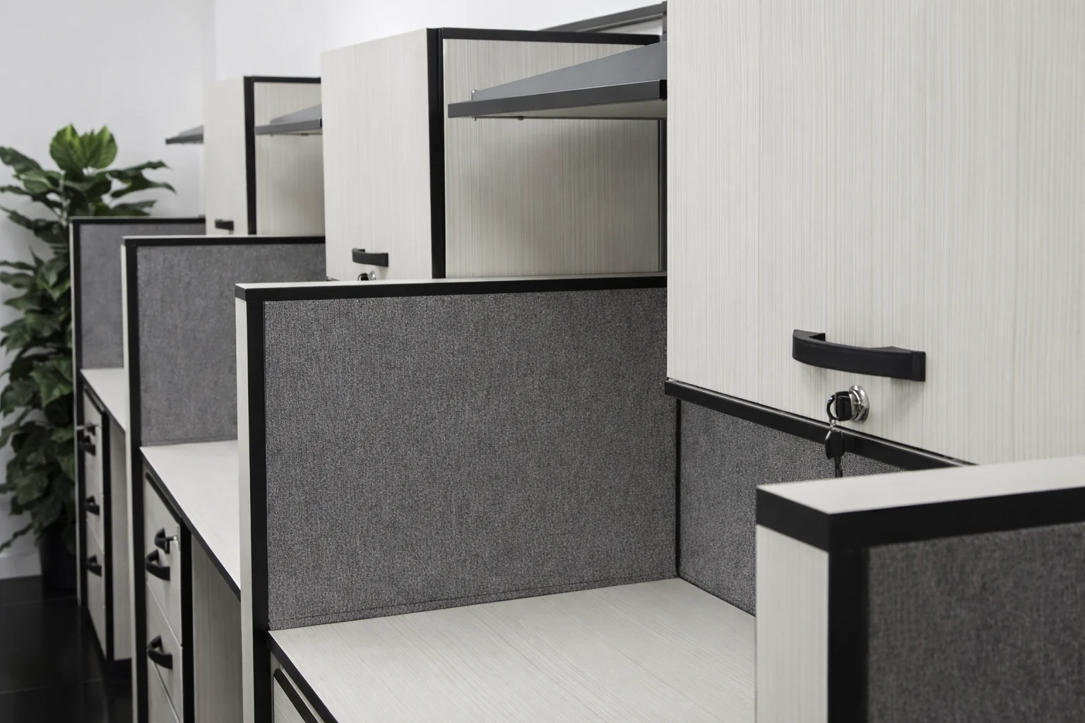 Policía Nacional de Colombia | Instalación y Adecuación de Oficinas 3